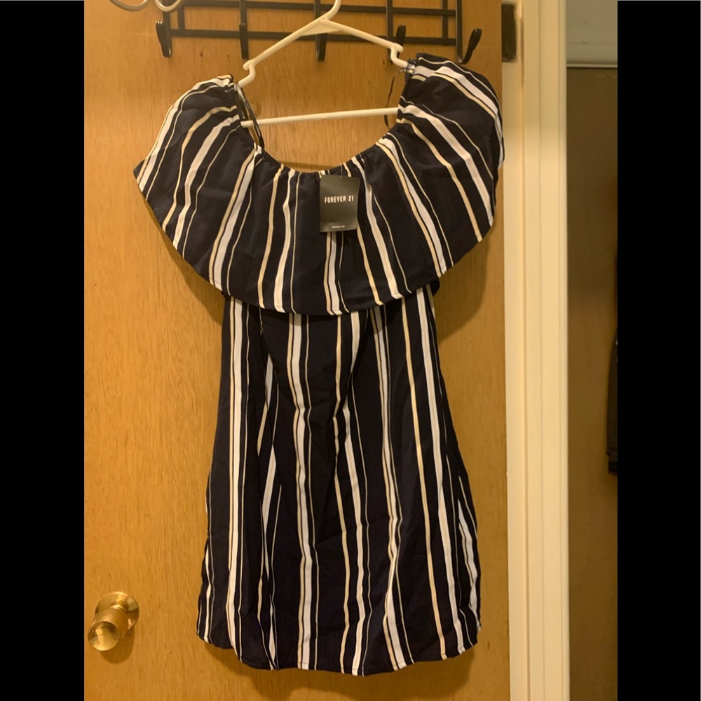 Forever 21 dress. Brand New with tag.